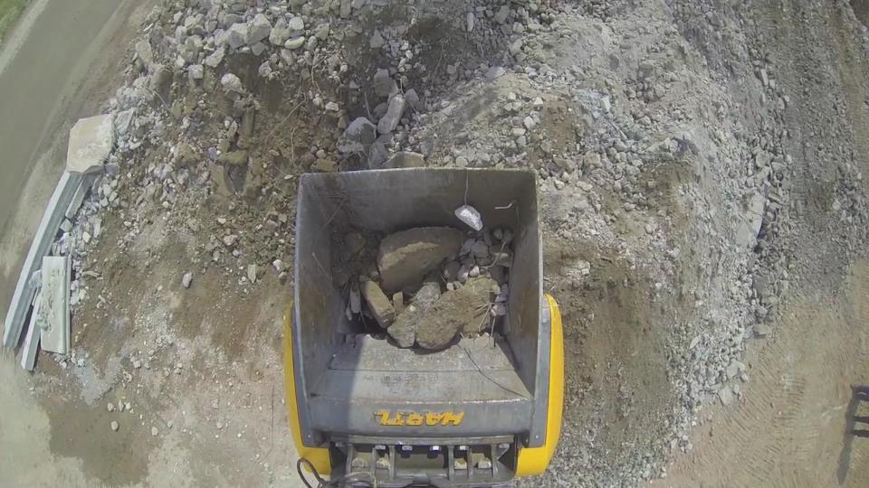 如何保证挖掘机破碎斗在使用中的安全性